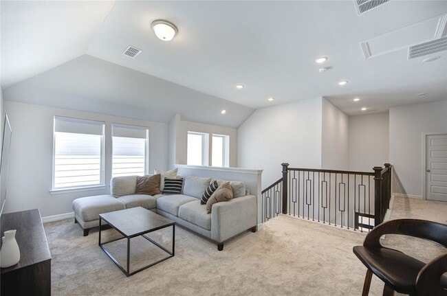 Building Photo - 4110 Sherman Oak Ln