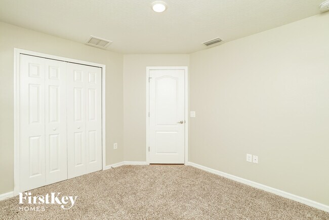 Building Photo - 18416 Cypress Bay Pkwy