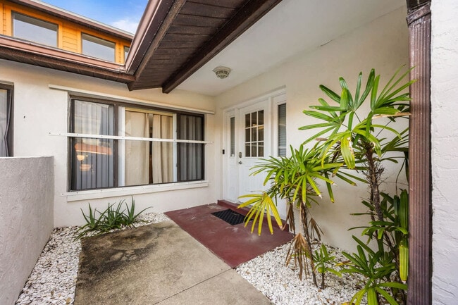 Building Photo - 4 N 3rd St