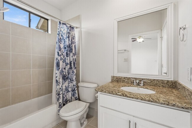 Building Photo - 2816 Rusk St