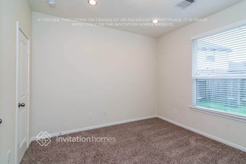 Building Photo - 3322 Rose Trace Dr