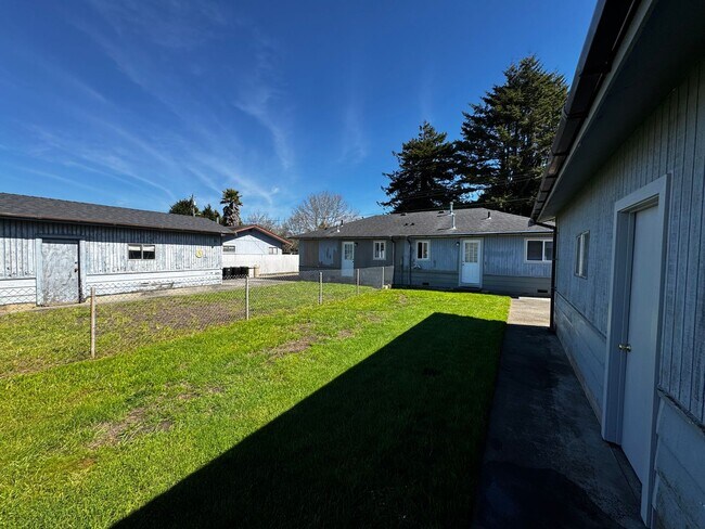 Building Photo - (1X) 3480-3482 D Street [PRM: Renee]