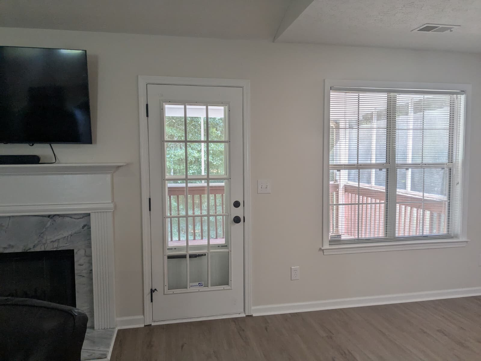 Building Photo - 60 Riverside Pky