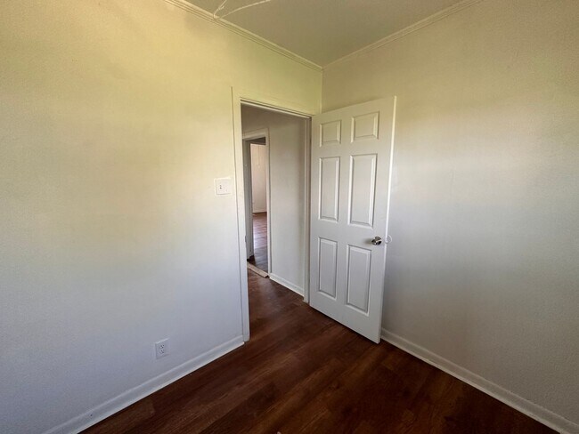 Building Photo - 850 County Road 218,