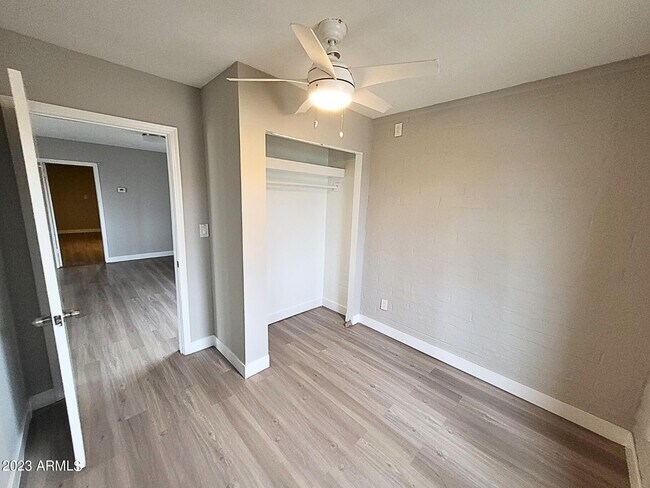 Building Photo - 2609 W McLellan Blvd