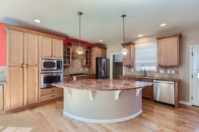 Building Photo - 5221 Country Squire Way