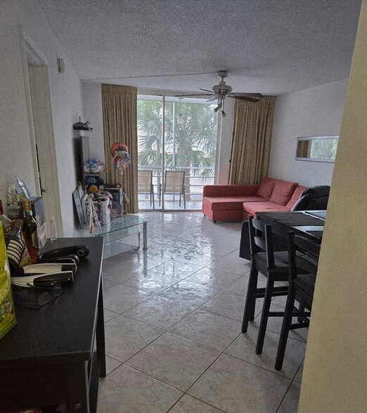 Building Photo - 2935 NE 163rd St