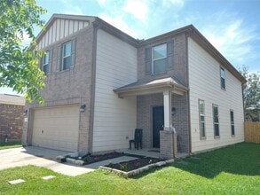 Building Photo - 811 Sweet Flower Dr