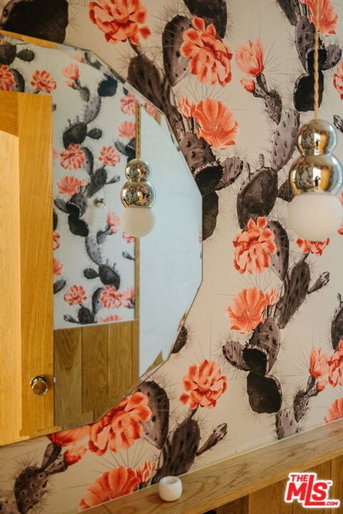 Building Photo - 2640 Clyde Ave