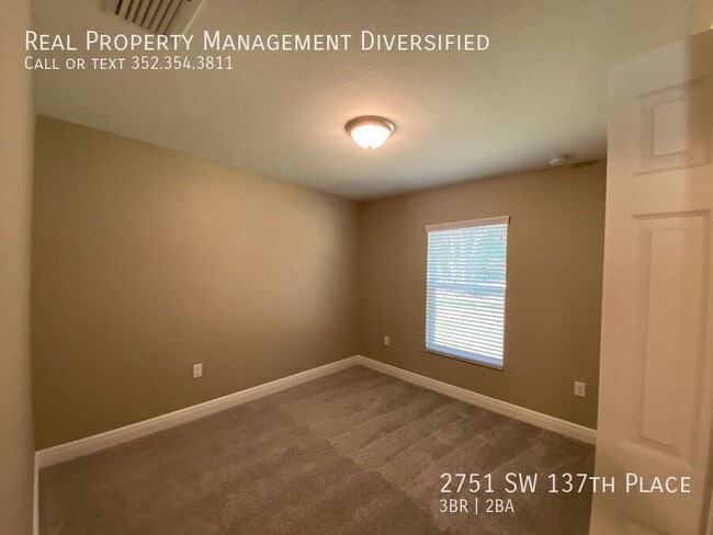 Building Photo - 2751 SW 137th Pl