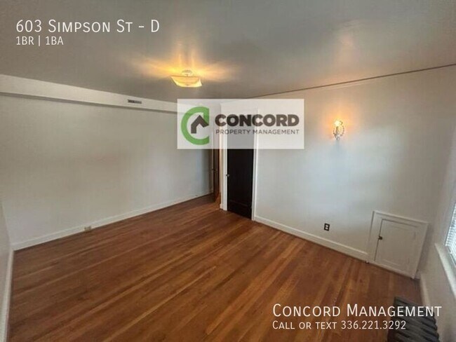 Building Photo - 603 Simpson St