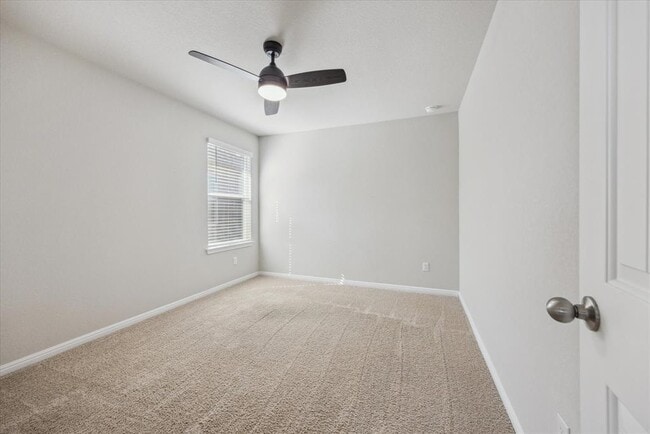 Building Photo - 220 Tributary Way