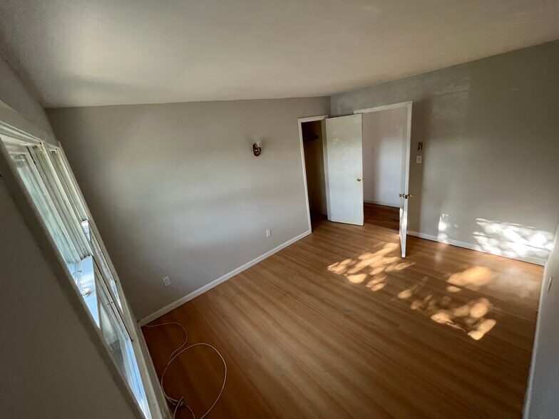 Building Photo - 2 Water Tower Rd