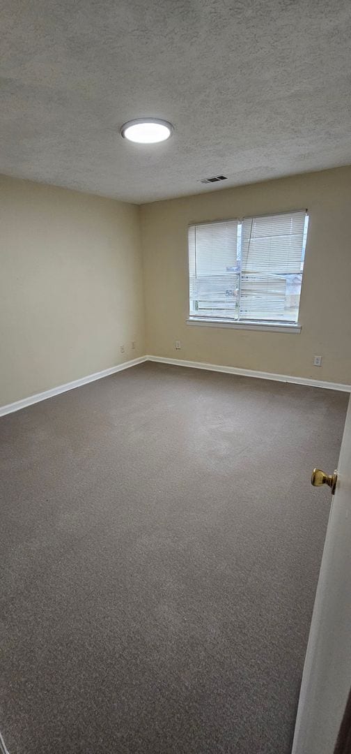 Building Photo - 2 BR/1 BA near downtown Barnesville