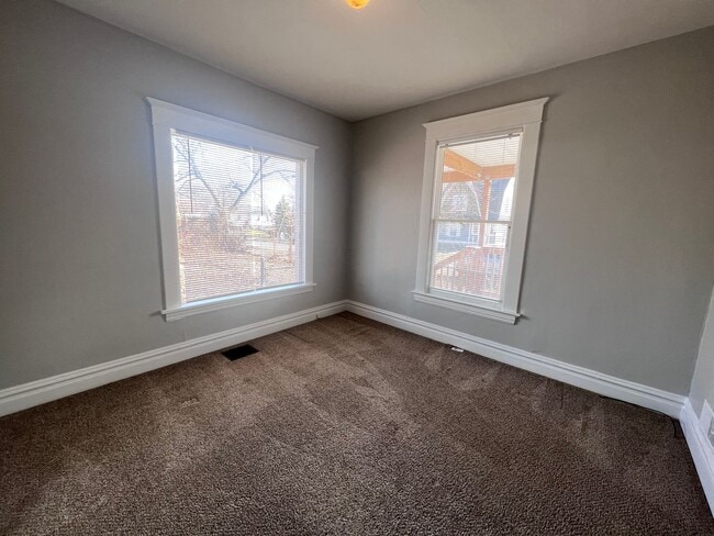 Building Photo - Spacious Four Bedroom Home with Large Yard!