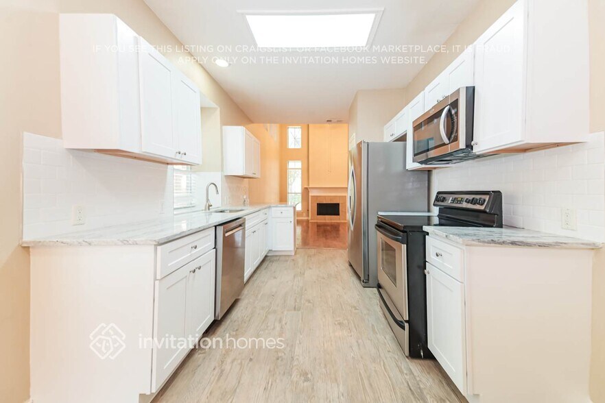 Building Photo - 7434 Saddlehorn Dr