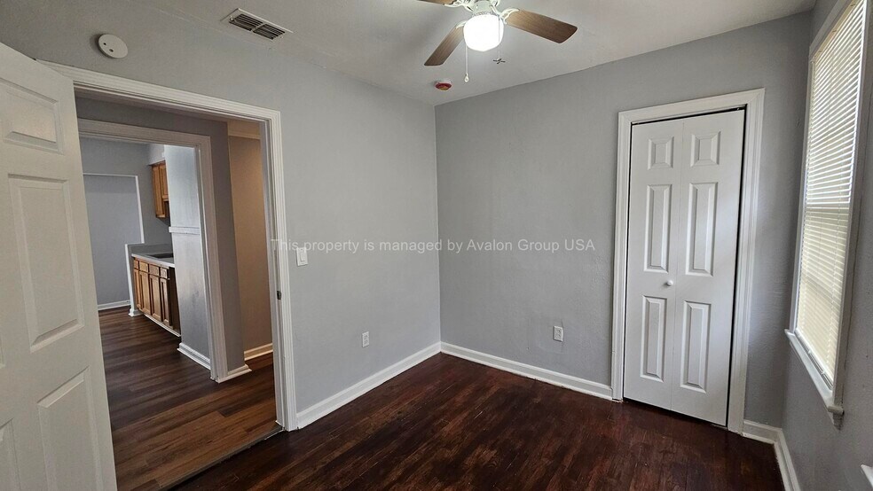 Building Photo - 912 Saratoga Blvd