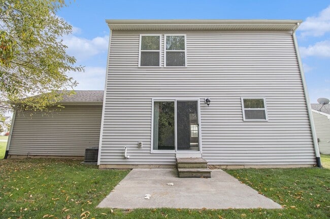 Building Photo - Immediate Occupancy Available!