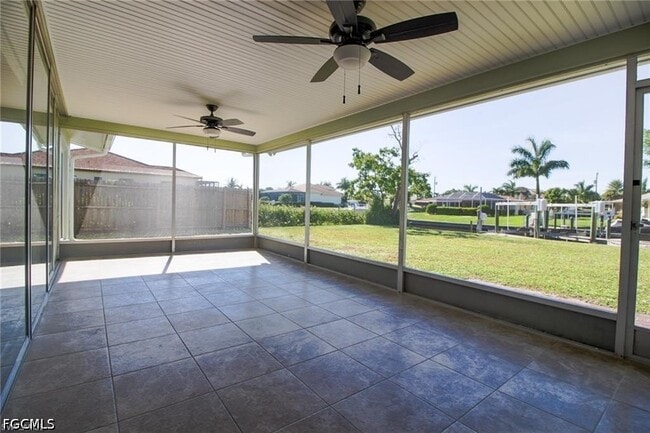 Building Photo - 5302 Malibu Ct