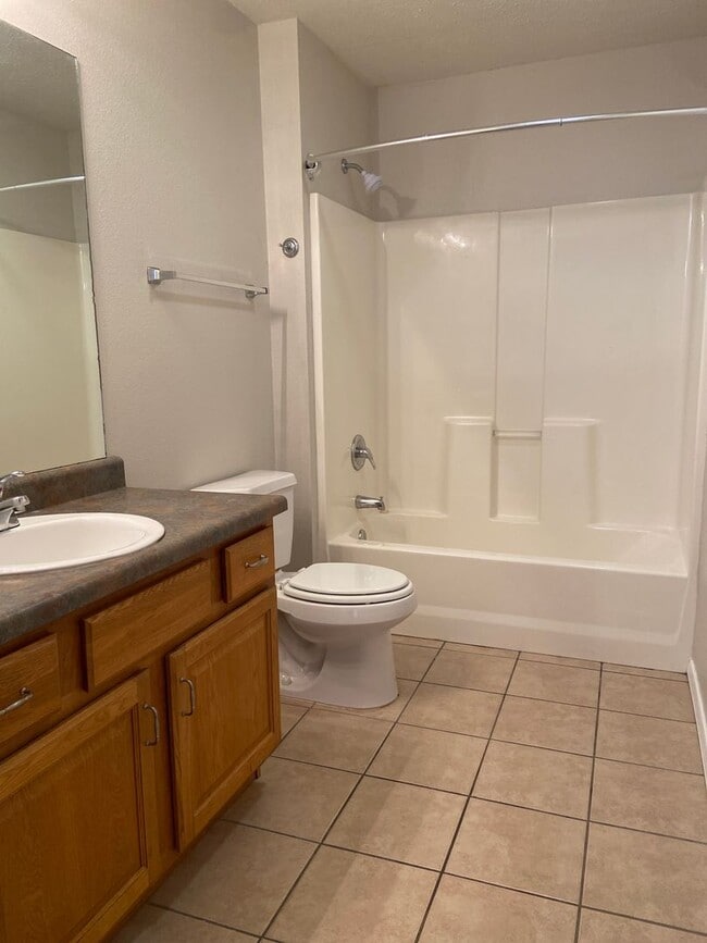 Building Photo - Condominium in Academy Commons