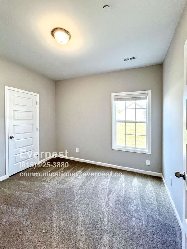 Building Photo - 1037 Echo Rdg Rd