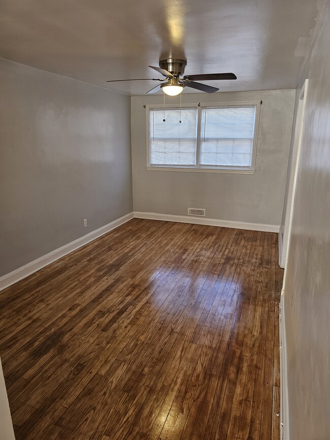 Dining room - 1534 Barrett Rd