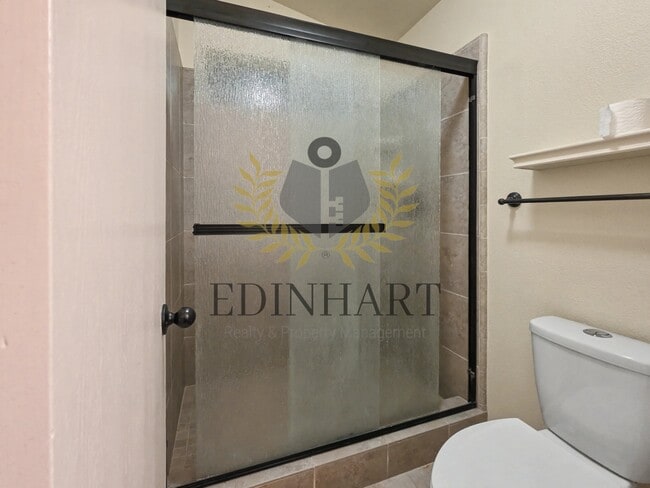 Building Photo - 2282 E Decatur Ave