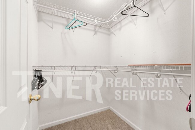 Building Photo - 6550 Hearthstone Cir