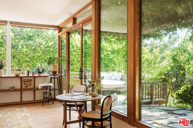 Building Photo - 26237 Fairside Rd