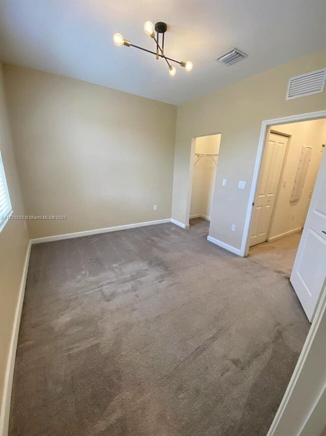 Building Photo - 18220 SW 148th Rd
