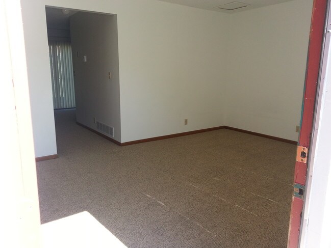 Building Photo - Southvilla Apartments
