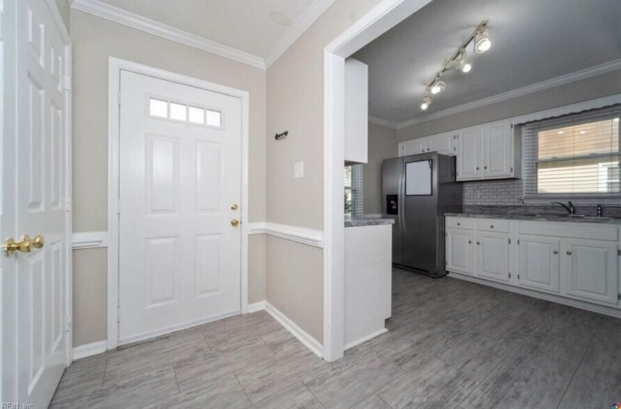Building Photo - 418 Lake Havasu Dr