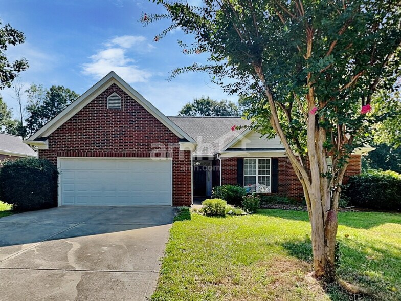 Primary Photo - 6604 Conifer Cir