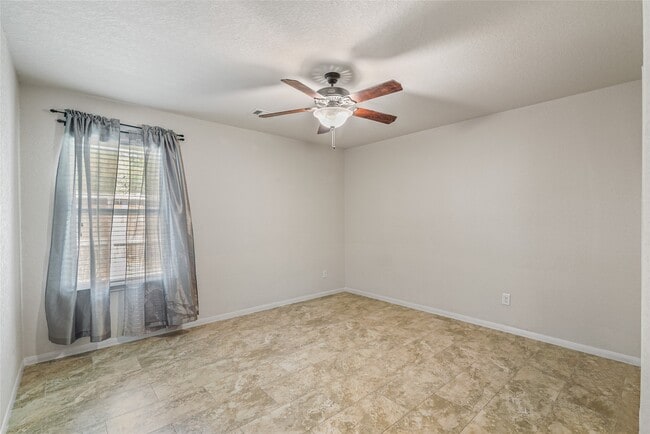 Building Photo - 15218 Zenith Glen Ln