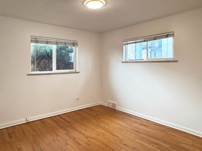 Building Photo - 2530 Xavier St