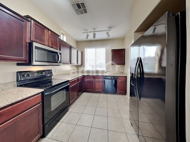 Building Photo - 3787 E Flower Ct