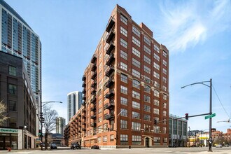 Building Photo - 360 W Illinois St