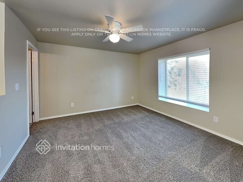 Building Photo - 16911 S Tapps Dr E