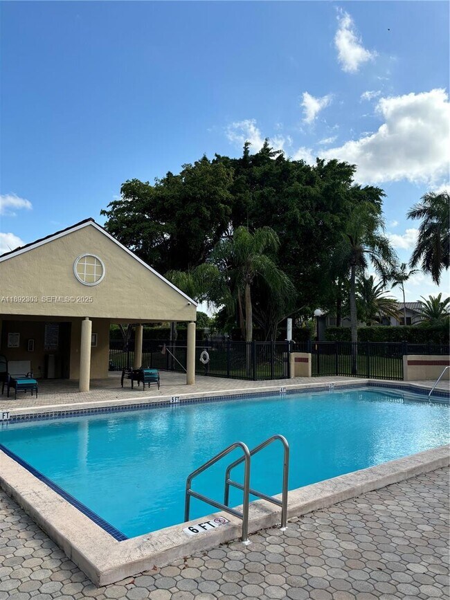 Building Photo - 13255 SW 88th Ln