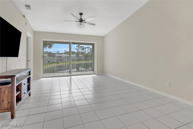 Building Photo - 875 New Waterford Dr