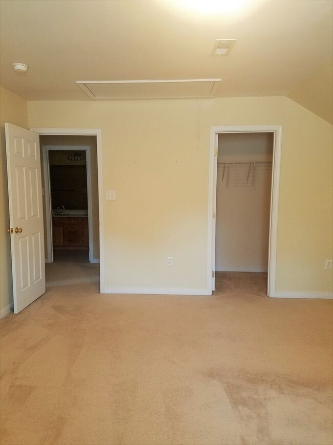 Building Photo - 9113 Stonecreek Club Pl