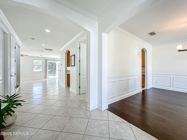 Building Photo - 346 Hefferon Dr