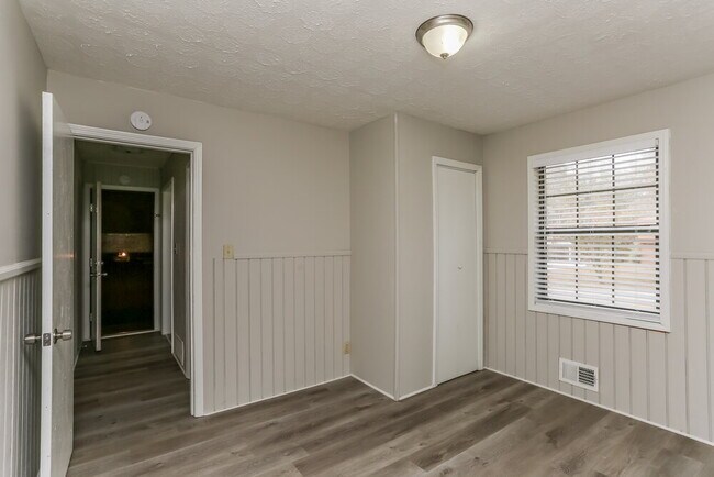 Building Photo - 2541 Ripple Way