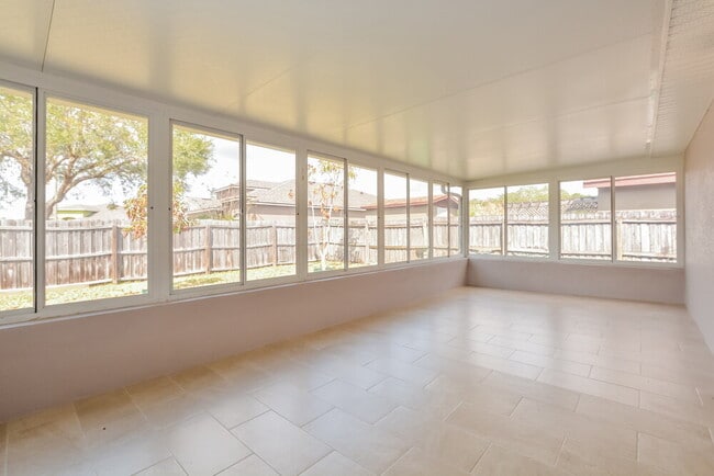 Building Photo - 11332 Moonshine Creek Cir