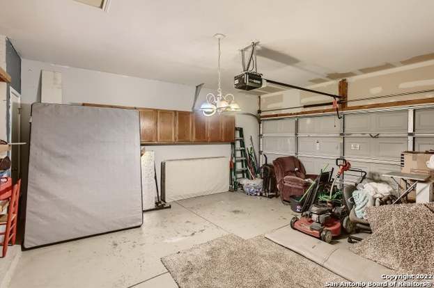 Building Photo - 6106 Briscoe Leaf