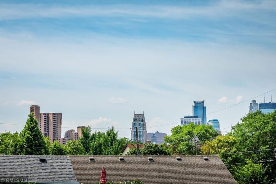 Skyline view from balcony - 618 Adams Street NE