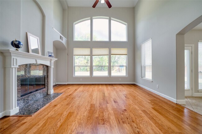 Building Photo - 5619 Riverstone Crossing Dr