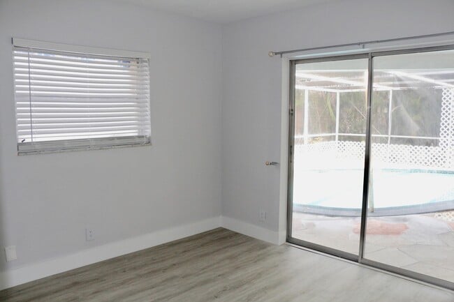 Building Photo - 104 Orchard Ridge Ln