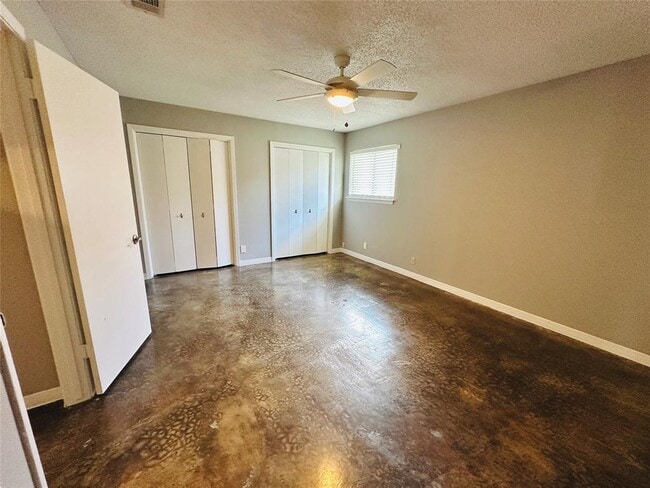 Building Photo - 3418 Willowrun Dr