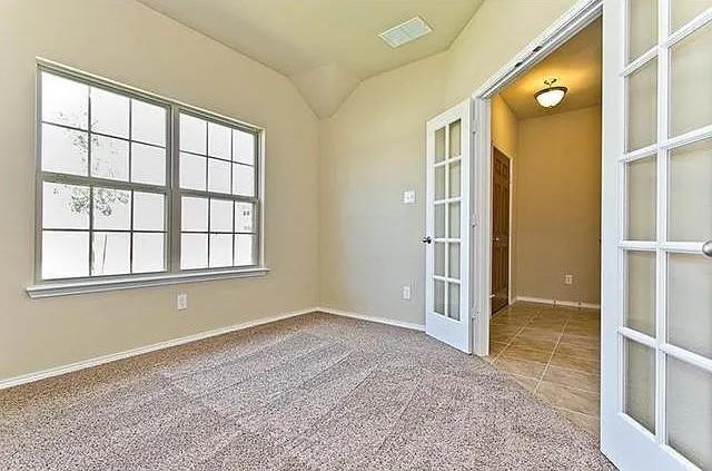 Building Photo - 2824 Castle Creek Dr